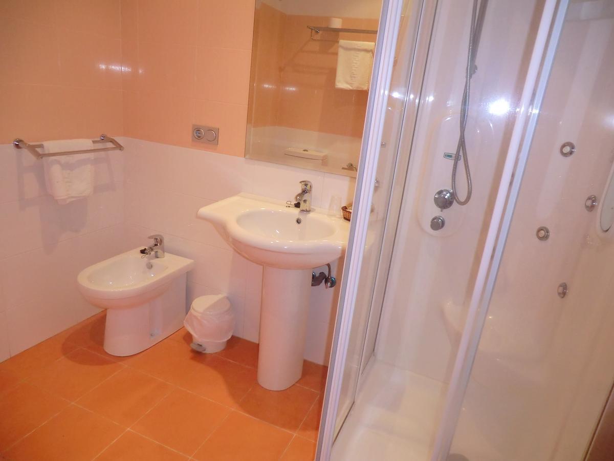 Donsion Hotel Naval Do Espino מראה חיצוני תמונה
